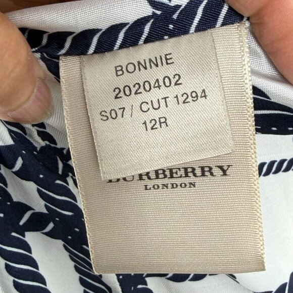 Burberry Bonnie Belt Raincoat Iridescent Cream Detachable Hood Snap Size 12 READ - Picture 9 of 16